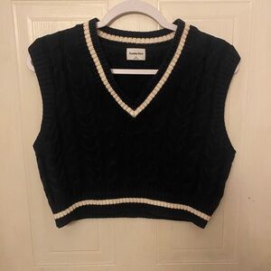 Sunday Best Aritzia Cropped Cable Knit Vest